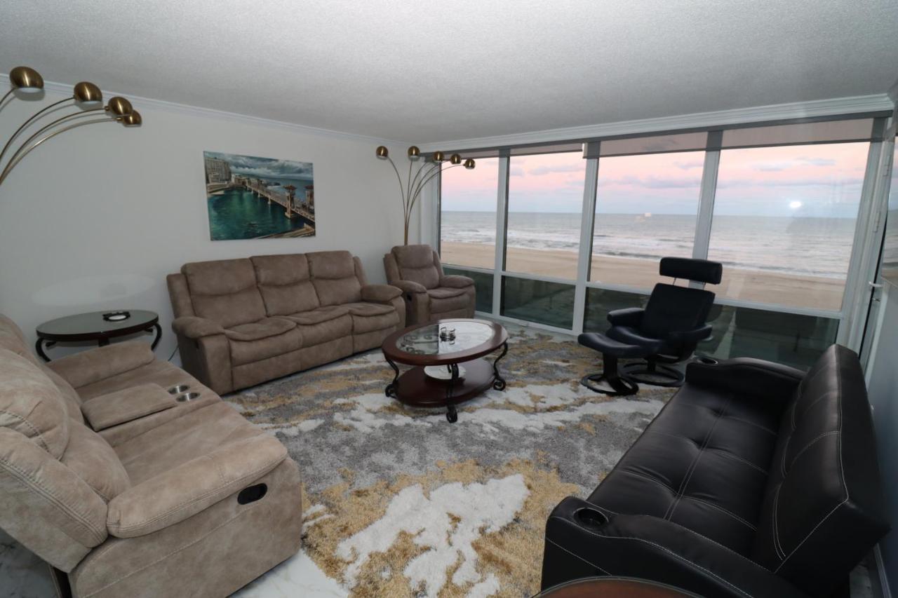 Oceanfront Beach, Sky, & Dolphins Apartment Virginia Beach Exterior photo