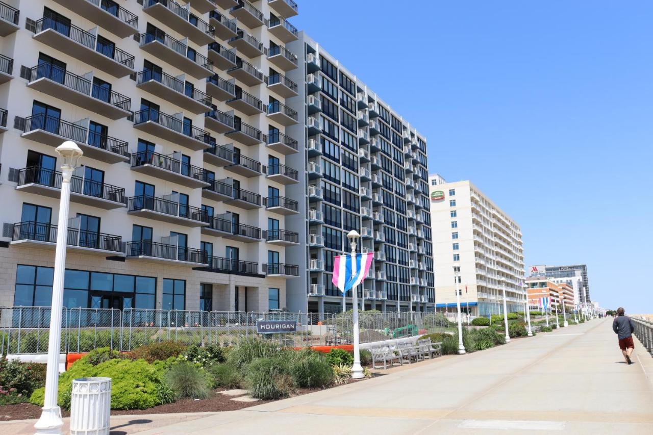 Oceanfront Beach, Sky, & Dolphins Apartment Virginia Beach Exterior photo